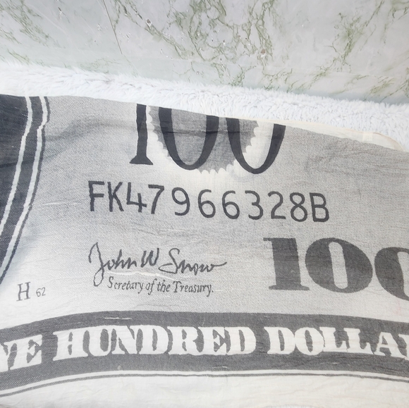 100 Dollar Bill Scarf/Wrap - Picture 5 of 8